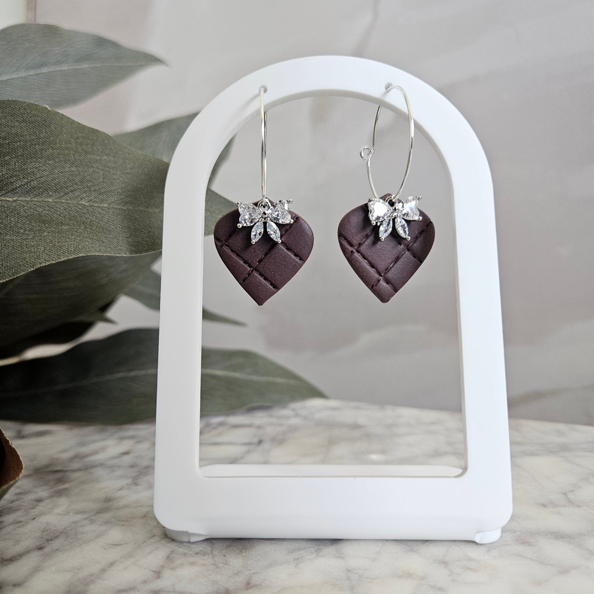 Sable Brown Quilted Bow Spade Hoops